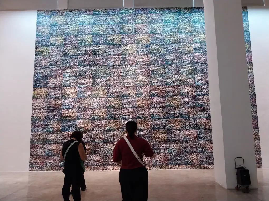 A towering work shown at "Moments of Delay" in MCAD Manila.