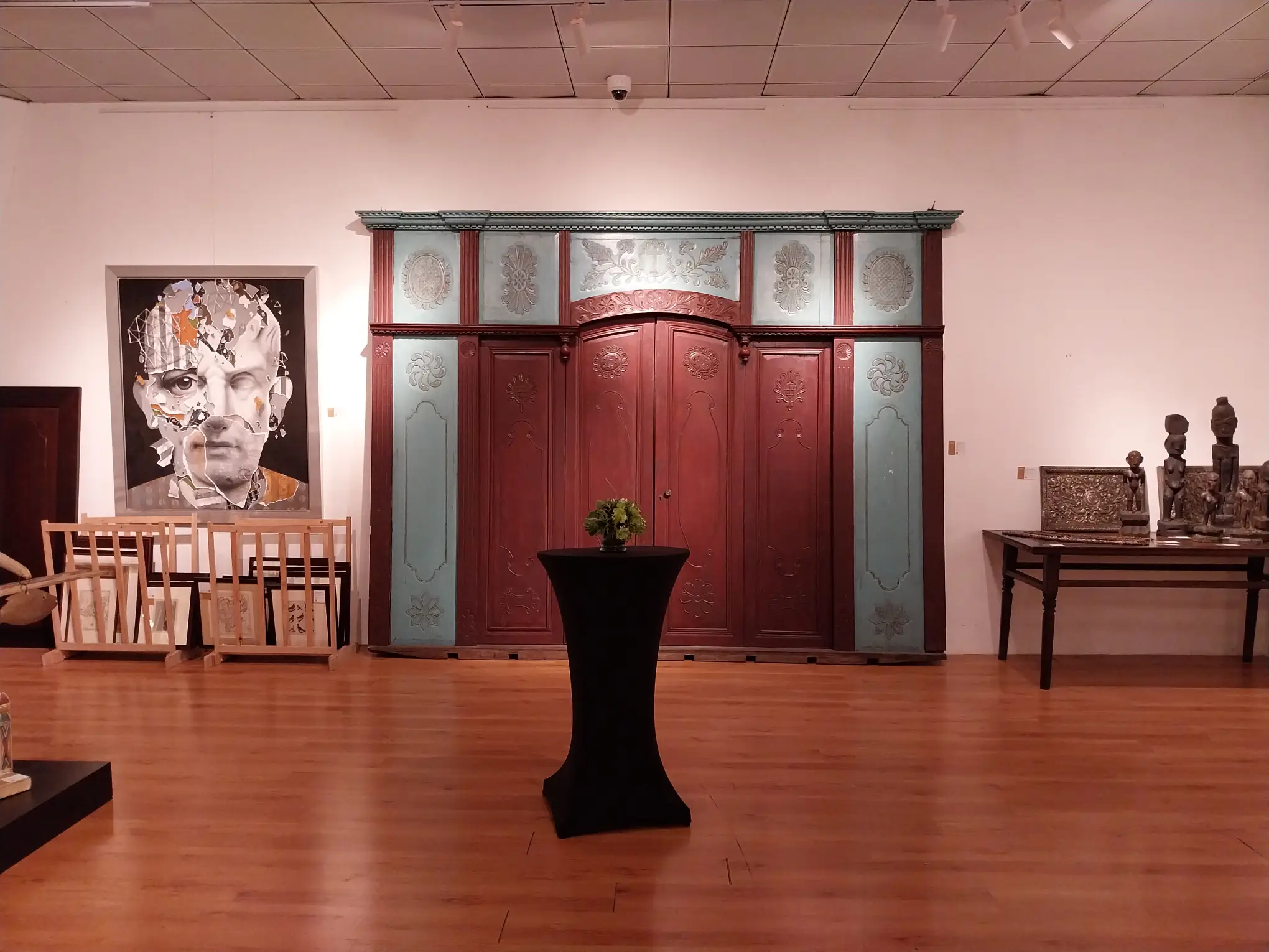 A giant pathway being sold at the "Finer Pursuits" auction.