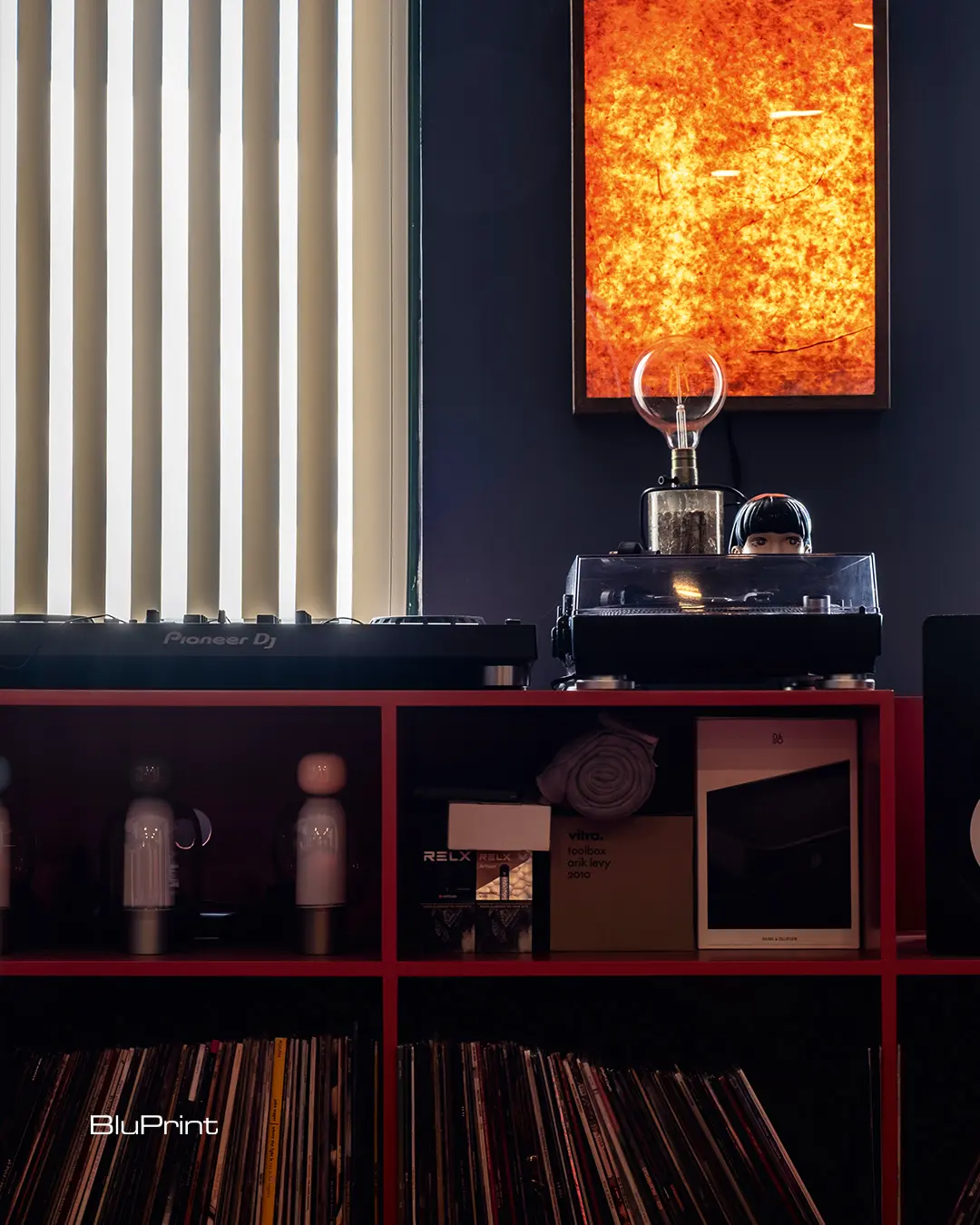 A Pocket of Instinctive Design.