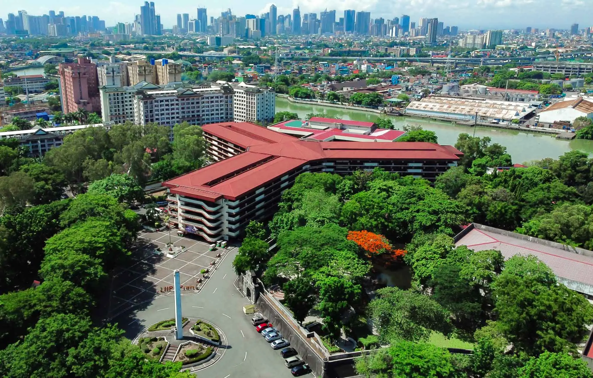 Overview of the Polytechnic University of the Philippines Campus