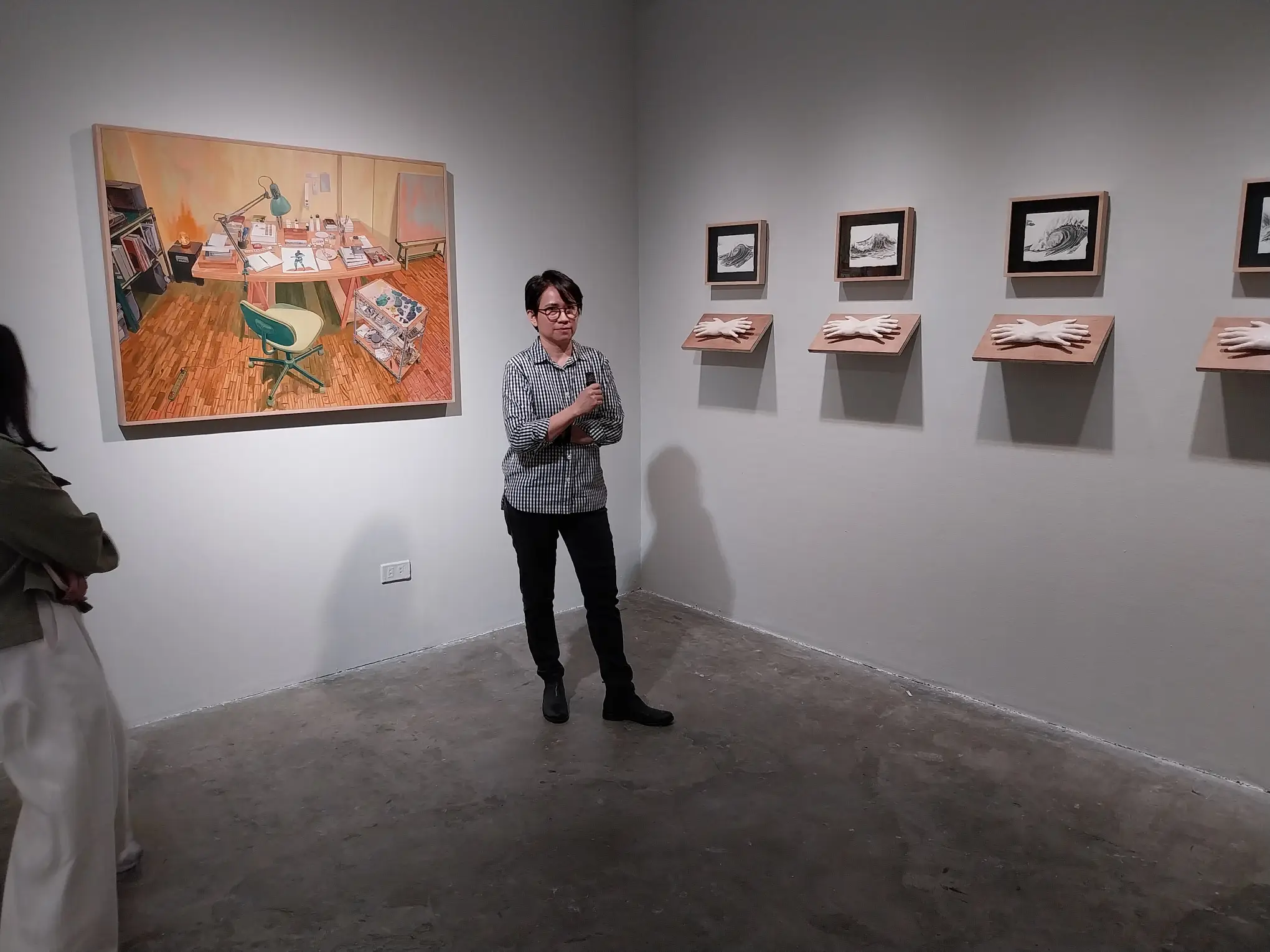 Artist Lee Paje discussing her work for "eatsleepdreamwork."