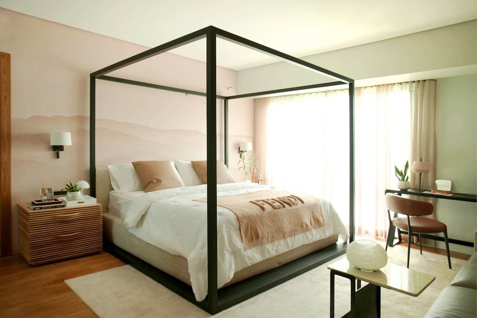 MAXALTO Alcova bed and Caratos chair by Antonio Citterio.