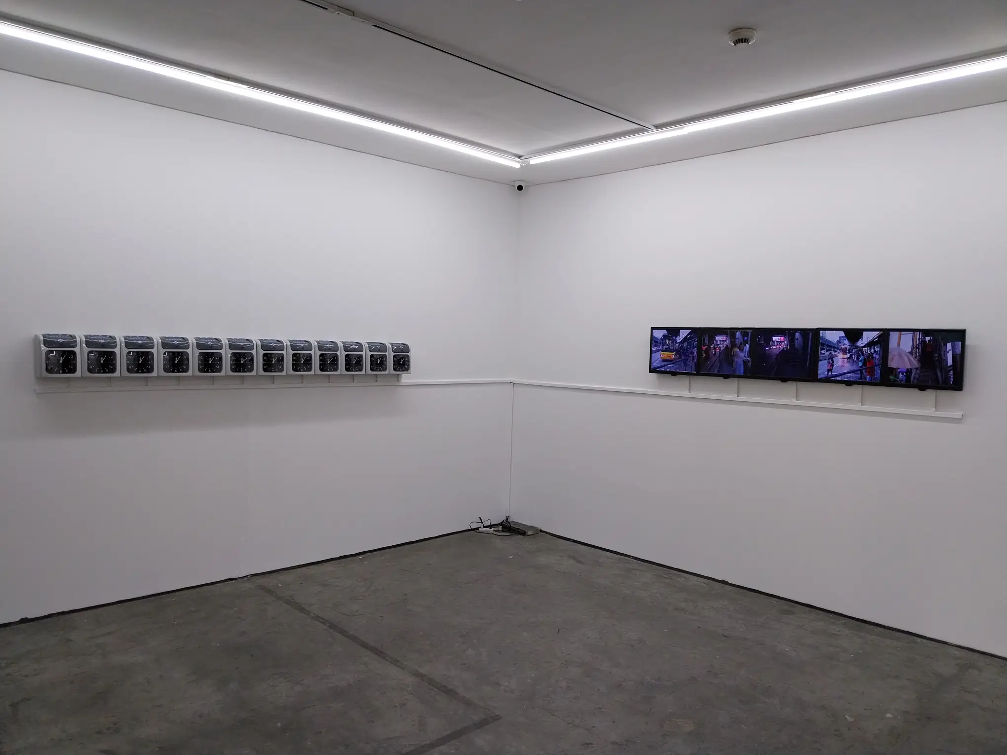 Part of the "Perimeters" exhibit at Artinformal Gallery. 