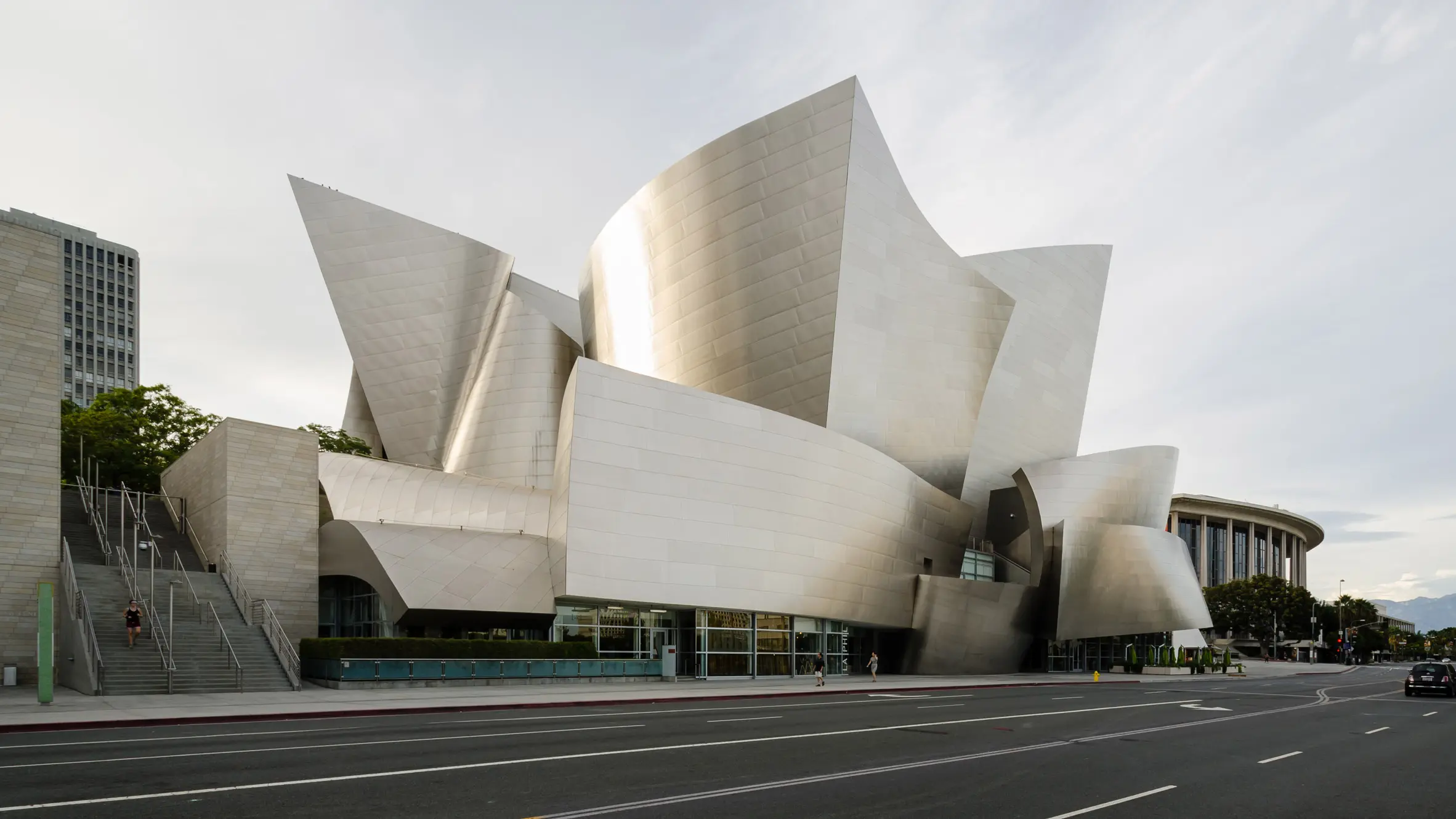 Walt Disney Concert Hall California by Frank Gehry
