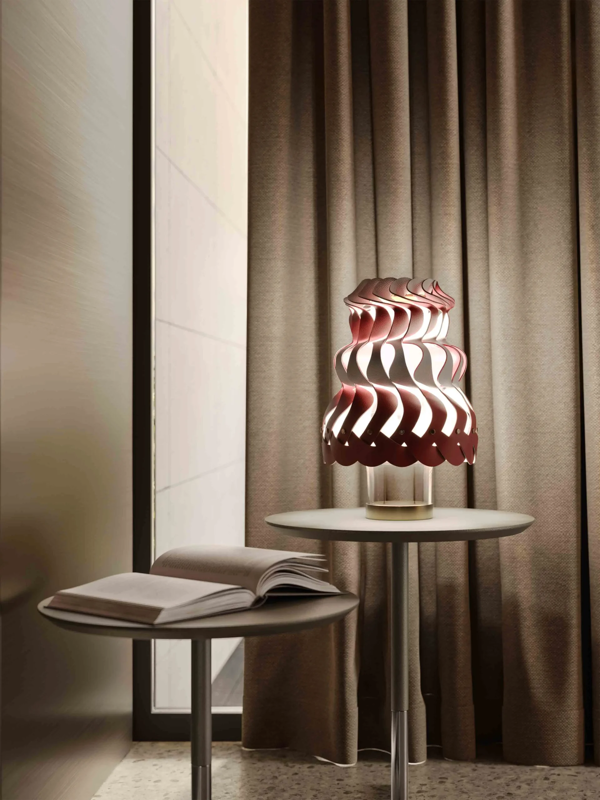 PF26 Tulliss lamp 1 - BluPrint The Tulliss lamp from the True Over Time Collection by Poltrona Frau