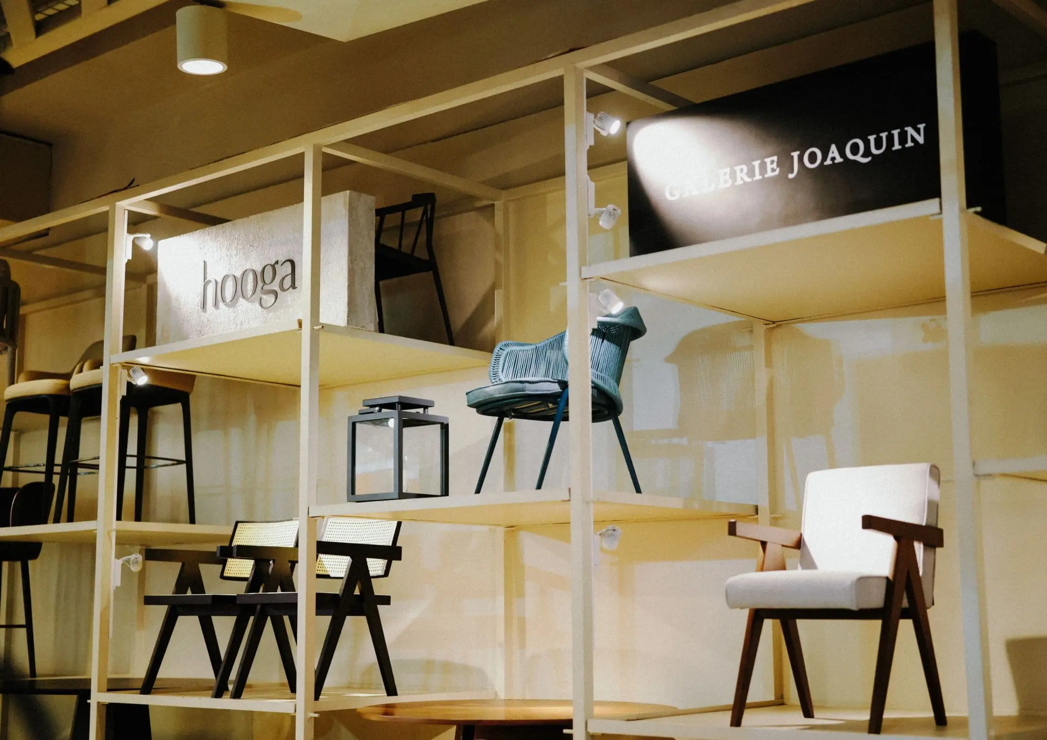 Hooga x Galerie Joaquin